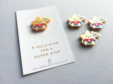 Load image into Gallery viewer, Gold star miniature magnet seconds