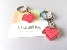 Load image into Gallery viewer, A love and hug keyring