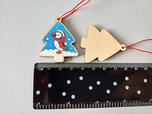 Load image into Gallery viewer, Puffin Christmas tree decoration - Wooden Christmas Ornament - Small Tree Decoration - Lightweight Puffin Decoration - Red Thread Ornament