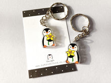 Load image into Gallery viewer, Penguin and Daffodil - Mini Spring Flower Keyring