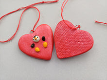 Load image into Gallery viewer, Penguin heart red