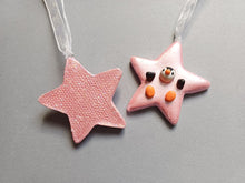 Load image into Gallery viewer, Penguin star pink