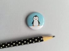 Load image into Gallery viewer, Cute penguin in the snow button badge
