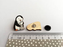 Load image into Gallery viewer, Penguin and chick wooden pin brooch, Mum and baby cute little penguin badge. Responsibly resourced wood.