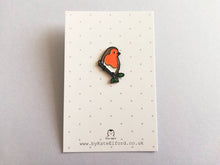 Load image into Gallery viewer, Little robin enamel pin, Christmas pin, memory robin, choice of backing cards
