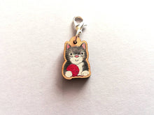 Load image into Gallery viewer, Cat stitch marker, mini wooden cat and wool, ethically sourced wood, crochet marker, cat charm