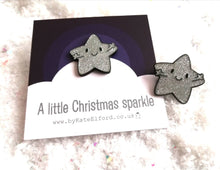 Load image into Gallery viewer, A little Christmas sparkle enamel pin, cute silver star, positive enamel brooch, friendship, supportive hug enamel badges