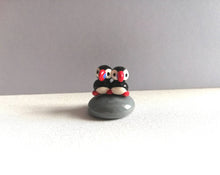 Load image into Gallery viewer, Miniature puffins. Pottery and glass tiny ornament. Cute mini pair of puffins