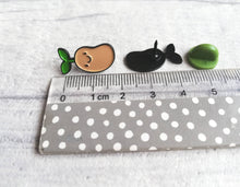 Load image into Gallery viewer, Seconds - Positive bean enamel pin, thoughtful happy gift, thank you gift, friendship, supportive enamel badges