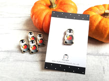 Load image into Gallery viewer, Penguin and pumpkin wooden pin
