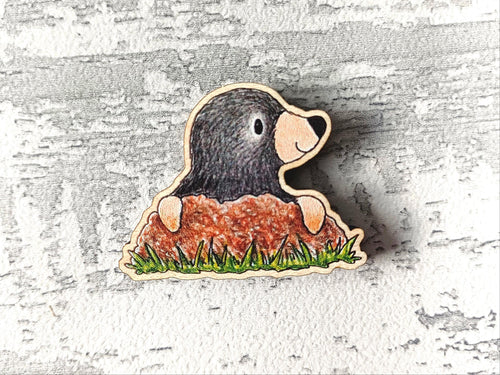 Little wooden mole magnet - Wooden magnet - Small wooden magnet - Responsibly sourced wood - Unique wooden gift - Decorative fridge magnet