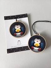 Load image into Gallery viewer, Penguin and star, small Christmas decoration - Wooden Christmas Ornament - Small Decoration For Year-Round Display
