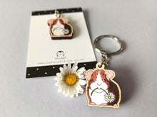 Load image into Gallery viewer, Mini Guinea Pig and Daisy Keyring - Eco Friendly Wood Charm
