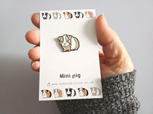 Load image into Gallery viewer, Mini pig enamel pins
