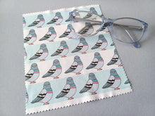 Load image into Gallery viewer, Pigeon Glasses Screen Cleaner - Lens Cloth, Cute Bird Screen Wipe, Fabric Screen Wipe

