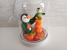 Load image into Gallery viewer, Penguin and chick autumn glass dome
