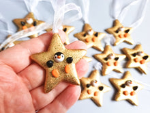 Load image into Gallery viewer, Penguin star gold
