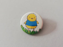 Load image into Gallery viewer, Little yellow chick in a blue jumper button badge
