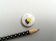 Load image into Gallery viewer, Happy bee badge with love heart antenna
