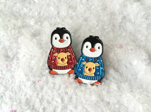 Christmas penguin soft enamel pin, penguin brooch, Christmas glitter jumper. Blue or red