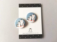 Load image into Gallery viewer, Penguin family mini button badge
