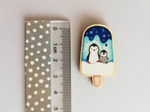 Load image into Gallery viewer, Ice lolly shaped magnet next to a ruler 
