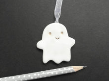 Load image into Gallery viewer, Seconds. Pottery ghost hanger. Little happy spooky tag. Hand painted ceramics, Halloween ornament, minor faults
