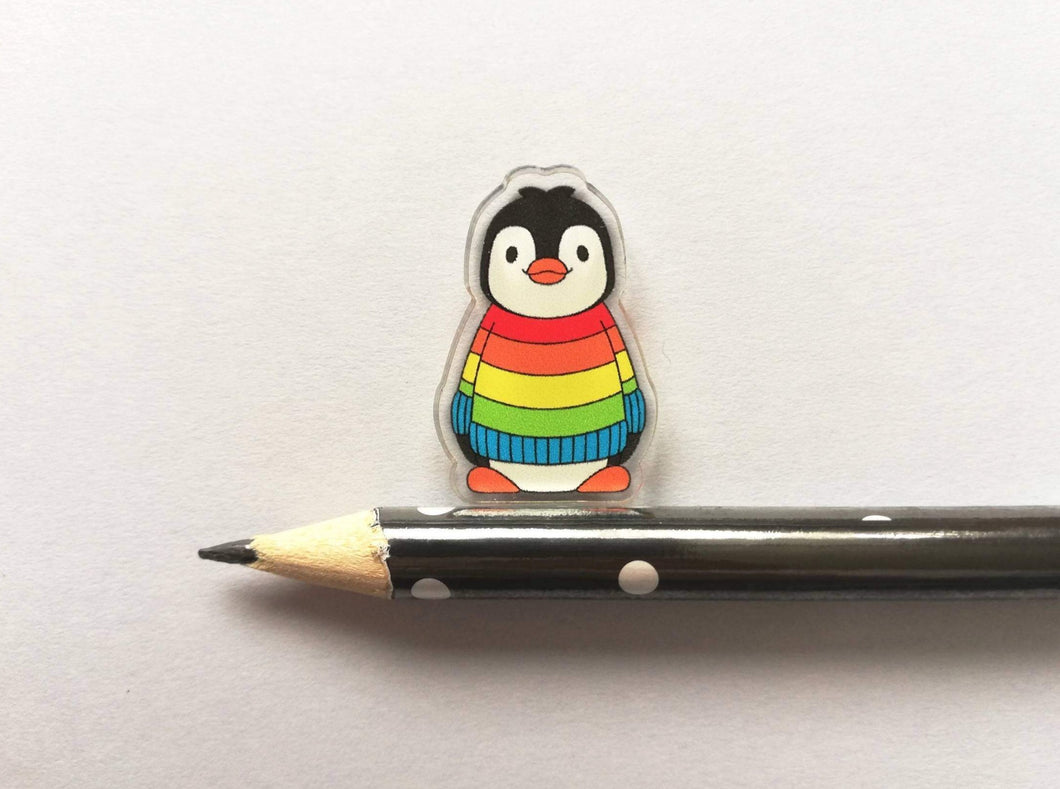 Mini recycled acrylic penguin magnet