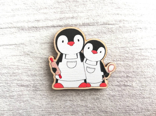 Kitchen penguins, little aprons and rolling pin, baking, wooden spoon, wooden penguin, fridge magnet