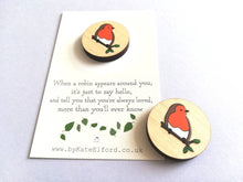 Load image into Gallery viewer, Robin magnet, little memory robin, tiny wooden fridge magnet. Made from ethically sourced wood
