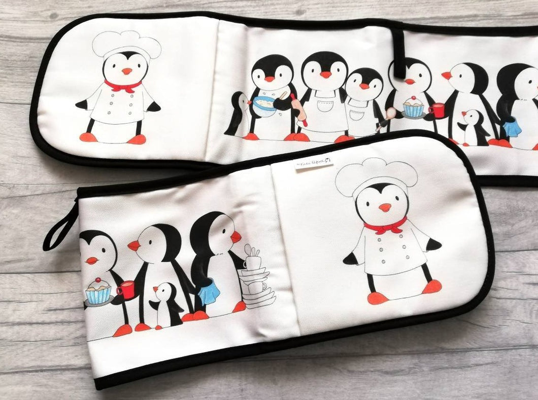 Kitchen penguins double oven gloves. Pot holder. Chef, baking, mixing bowl, cup cake, washing up, aprons and cup of tea